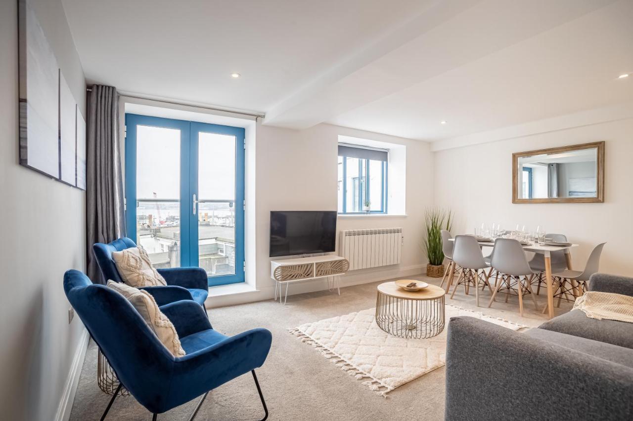 טורקוואי Elegant Fresh Spacious Two Bed Apartment - Juliet Balcony - Sea, Marina, Harbour Views, English Riviera Clock Tower מראה חיצוני תמונה