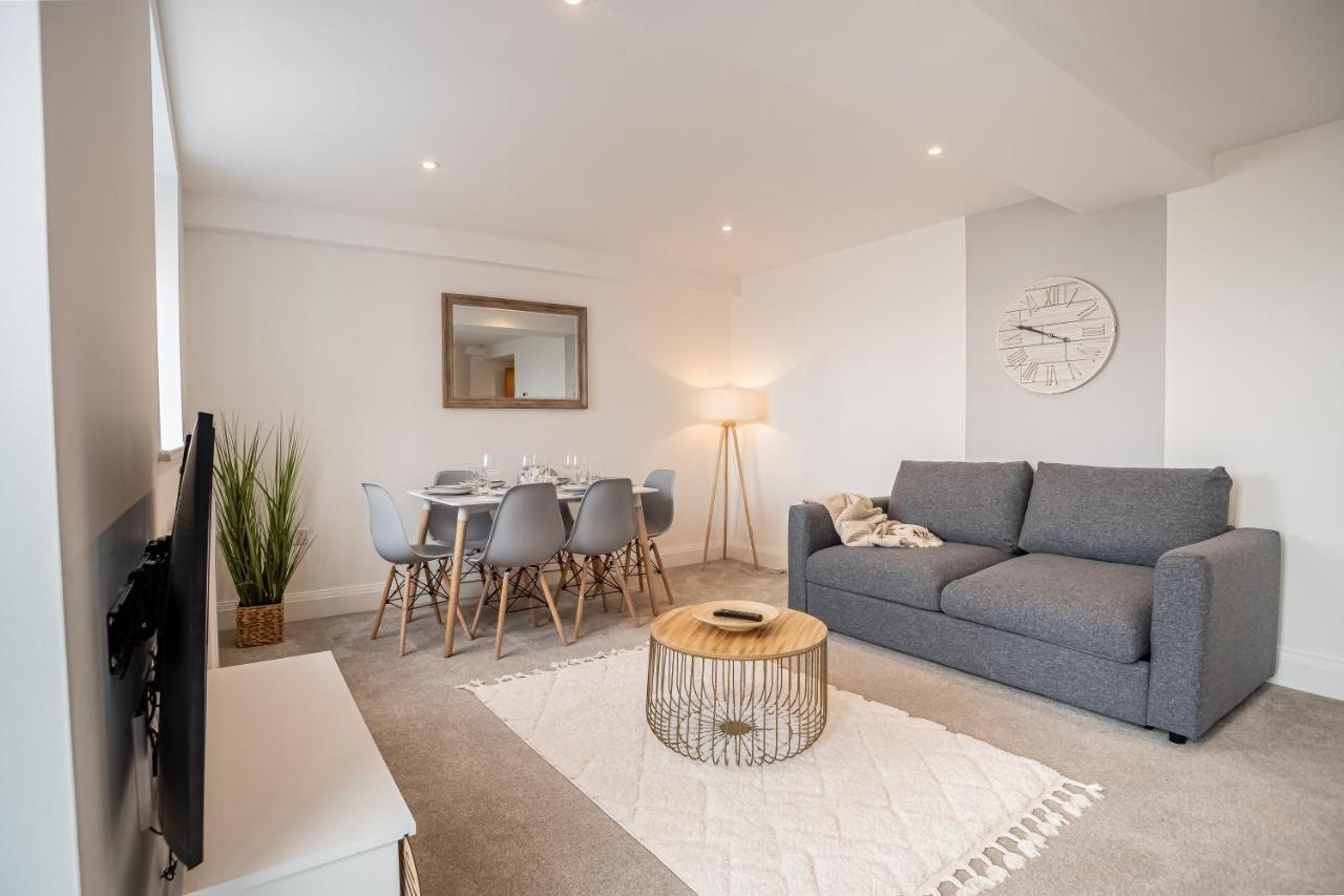 טורקוואי Elegant Fresh Spacious Two Bed Apartment - Juliet Balcony - Sea, Marina, Harbour Views, English Riviera Clock Tower מראה חיצוני תמונה