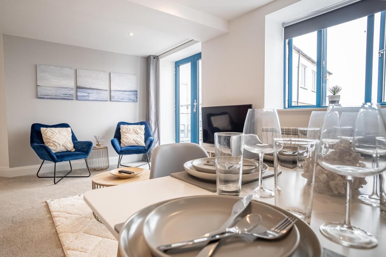 טורקוואי Elegant Fresh Spacious Two Bed Apartment - Juliet Balcony - Sea, Marina, Harbour Views, English Riviera Clock Tower מראה חיצוני תמונה